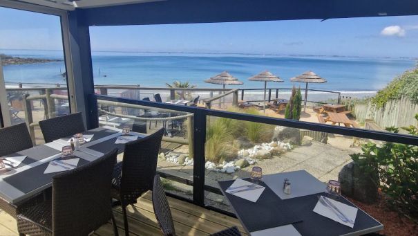 restaurant aux terrasses de la plage - la trinite sur mer